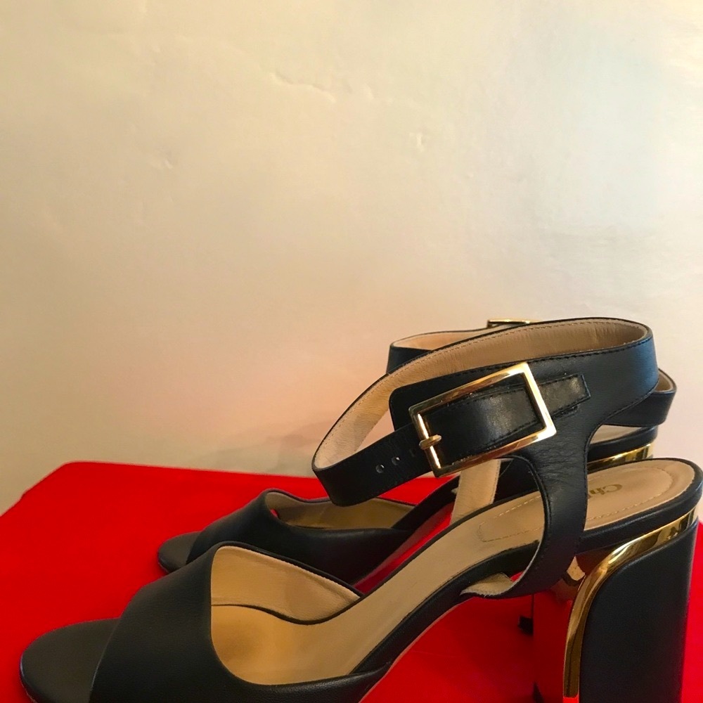 Chloe black open toe sandals